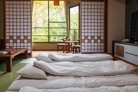 Sleeping in a Japanese Tatami Bedroom at a Ryokan was a highlight of our Japan Youth Travel adventure.