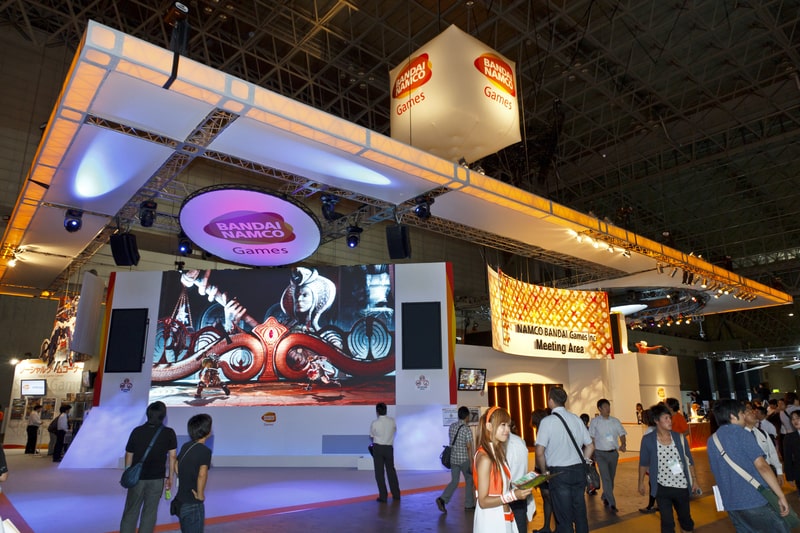 Japan Youth Travel explores Tokyo Game Show, a paradise for video game enthusiasts.